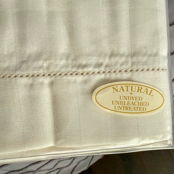 Charter Club Classics Cream Damask Stripe Bedding - Picture 3 of 4